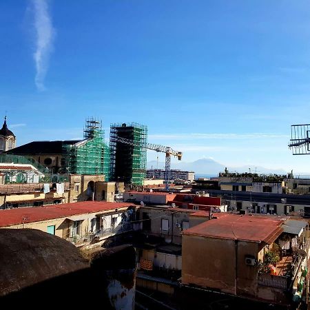 I Tetti Del Centro Storico Apartment Наполи Екстериор снимка